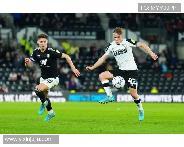 诺丁汉森林与斯旺西激战成和双方各取一分赛季争夺白热化